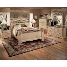 Sanibel Poster Bedroom Set Ashley Bedroom Furniture Sets Ashley Furniture Bedroom Bedroom Furniture Layout