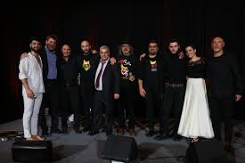 Daniele durante, bassista della provincia di roma, è entrato nel villaggio musicale. L Orchestra Della Notte Della Taranta Ambasciatrice Della Puglia A Washington