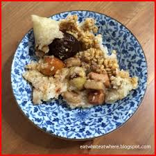 You may find that you need two pots my grandma and mom made the best nonya bak chang in town. Eat What Eat Where Y E Traditional Dumplings Bak Chang Pandan Jaya