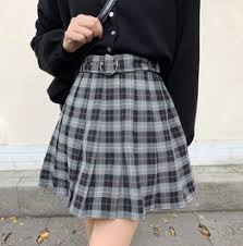Buy grunge style plaid pleated mini skirt with butterflies chains with free shipping and 8% off using the promo gr8off. Women S Grunge Skirts Rebelsmarket