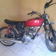 Dalam bahasa italia kerutan adalah rughe, yang dikombinasikan dengan rookie menjadi rooghie. Nggak Kalah Keren Dengan Motor Baru Deretan 10 Motor Antik Ini Bisa Bikin Kamu Jatuh Hati Dan Pantas Dikoleksi