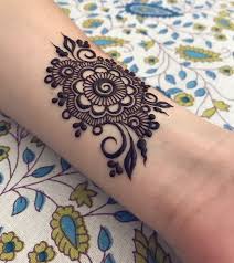 Traditionally, henna tattoo designs are an important part of cultures such as india and pakistan. Pin By Jyoti Dharna On Mehndi Design Simple Henna Tattoo Henna Designs Feet Henna Designs