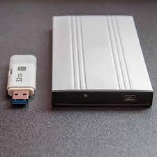 Aceștia sunt obligați să emită bonuri fiscale și să le înmâneze clienților, pentru toate livrările efectuate sau serviciile prestate. Descarcarea Jurnalului Electronic Din Casa De Marcat Ghid Util