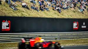 This is what it has become over the past years, the race track hungaroring. Formula 1 Ungarn Tickets Formula1 Com