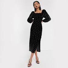 I actually like when they are because that means the weather is going to be nice. 19 Best Winter Wedding Guest Dresses Under 100 Of 2021