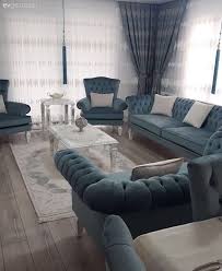 Duru Renkler Klasik Dokunuslar Aliebru Sade Ve Sik Evi Evgezmesi Com Da Profili Living Room Decor Apartment Living Room Sets Furniture Luxury Living Room