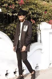 thequirkyminimal by kangkan rabha indian menswear fashion blog wearing sammy dress jacket sneakers jabong beige tees new year s eve looks indian men fashion