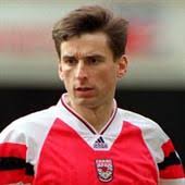 پروفایل جیمز هیلسون