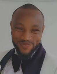 Hi everyone! 👋 Just wanted to take a moment to introduce myself— My name  is Franklin, I'm excited to be part of this amazing group! A few things  about me: 📍 Based