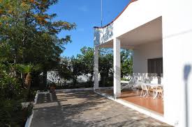 Villetta indipendente in vendita a san pietro in bevagna, alla via lago trasimeno, distribuita su di un unico livello con giardino circostante e posto auto. Aktualisiert 2021 Villa Vacanza A San Pietro In Bevagna Manduria Ta Villa In San Pietro In Bevagna Tripadvisor