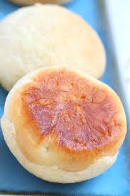 Haritamda tim ho wan'u görür görmez, burayı ziyaret etmek zorunda kaldım! My Bare Cupboard Mini Baked Char Siu Buns