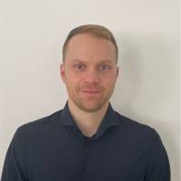 600+ "Wisniewski" profiles