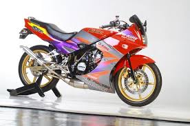 Check spelling or type a new query. Modifikasi Kawasaki Ninja 150 Keren Pakai Fairing Thailand Dan Tanpa Pelek Jari Jari Gridoto Com