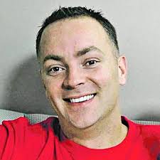 Adam Holder's Instagram, Twitter & Facebook