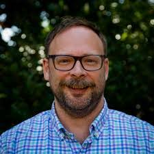 Heath Tucker's Instagram, Twitter & Facebook