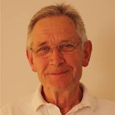 Sacred Heart Wimbledon : Mike Cairns details