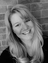 Joshua: Preschool Graduation Day: PRESCHOOL Graduation Day!: Pool, Beverly,  Bender III, John: 9781502555076: Amazon.com: Books