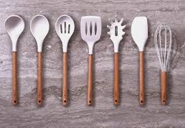 Lihat juga model alat dapur lainnya hanya di ikea. 6 Bahan Pembersih Peralatan Dapur Bisa Pakai Bumbu Dapur Juga Rumah123 Com