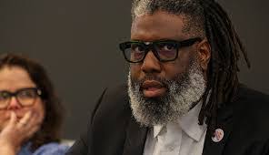 Genevieve Nadeau's Instagram, Twitter & Facebook