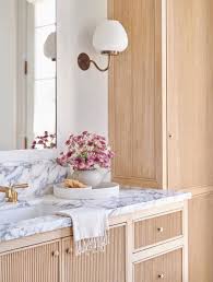 From crisp spring looks to summer beach vibes and winter wonderlands, it's one of many bathroom color ideas that can adapt as quickly as the seasons change. 9 Neutral Bathroom Ideas For A Fresh And Clean Look