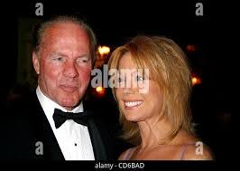 Kathie Lee Gifford and Frank Gifford May 1994 Credit: Ralph  Dominguez/MediaPunch Stock Photo