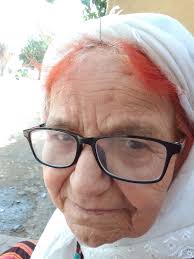 Je tiens à présenter mes sincères condoléances aux familles Ben Mouhoub et  Ben Mâamar suite au décès de Mme Ben Mouhoub Nora née Ben Mâamar.  L'enterrement aura lieu aujourd'hui à Chlef après