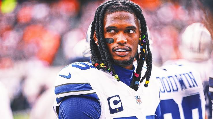 Cowboys WR CeeDee Lamb Could Miss Multiple Games With High-Ankle Sprain |  FOX Sports