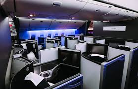 The 777 300er er for extended range is the b market version of the 300. Review British Airways Boeing 777 Club Suite Business Class