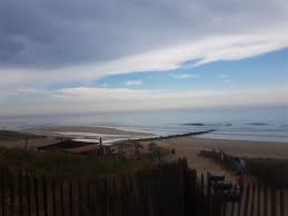 Lacanau Plage Avant Entre Beau Temps Et Mauvais Temps Beau Temps Lacanau Plage