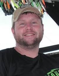 Amy Rommel's Instagram, Twitter & Facebook