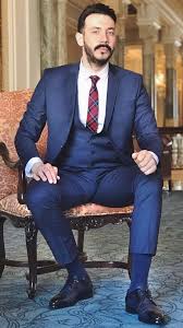 52 Perfect Tie And Shirt For Business Men Men Mens Relaxed Suits Blue Suit Men Mens Outfits Mens Fashion Suits
