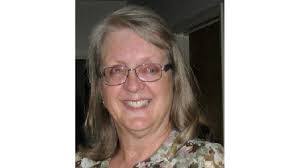 Karen Giusti's Instagram, Twitter & Facebook