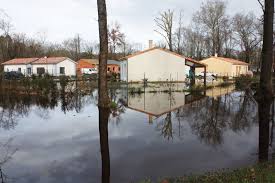 Les pompiers de gironde ont réalisé 500 interventions en gironde après les fortes précipitations de jeudi. Prevention Des Inondations
