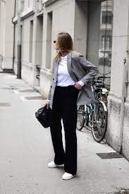 How To Wear Wide Trousers The Katiquette Wide Leg Trousers Outfit Black Trousers Outfit Wide Pants Outfit
