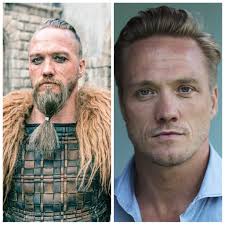 Timothy Innes aka Edward Play this picture as puzzle:  https://www.jigsawplanet.com/?rc=play&pid=1f9dda04e791