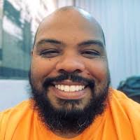 60+ perfis com “Douglas Rosário”