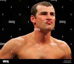 Boxing uigclareh hi-res stock photography and images