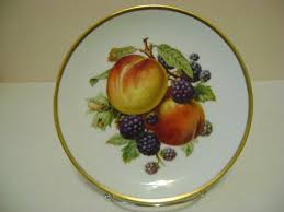 Is the johann haviland bavaria china microwave safe? Vintage Bavaria Mitterteich Germany 7 1 2 Fruit Plate Gold Trim Picclick Com Plates Porcelain Painting Fruit Plate