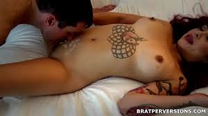 Cuckold Eats Her Bulls Cum - XNXX.COM