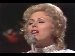 Sylvia Murphy's Instagram, Twitter & Facebook