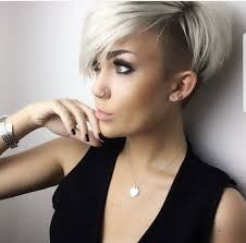 Action 1 of this short haircuts tutorial: Pin By Szandra On Hair Short Hair Styles Short Hair With Bangs Undercut Hairstyles