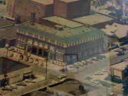 Ymca Building Now Known As The Wtok Building Temple Theatre Behind And Yes That S The Bible Bookstore Across The Meridian Mississippi Old Pictures Hometown