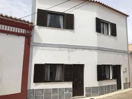 Alentejo serpa 110 hektar grundstück mit landhaus und eigenem wald. Immobilien Kaufen In Algarve Portugalcasa De