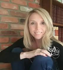 The Day the Sun Slept In: Danielle, Heather, Danielle, Heather:  9781539963417: Amazon.com: Books