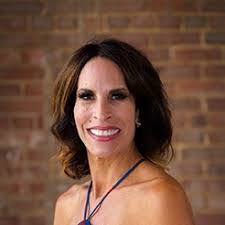 Dayna Braun's Instagram, Twitter & Facebook