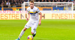 Juventus, fresh from conceding defeat in the controversial european super league plot, went behind in the first half thanks to a sublime free kick from parma star gaston brugman. Parme Kulusevski Finalement Vers La Juventus