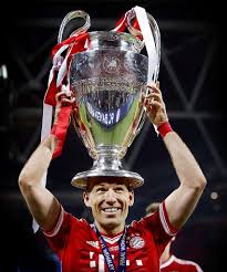 Arjen Robben Celebrates After The Uefa Champions League Final Match Between Borussia Dortmund And Uefa Champions League Champions League Champions League Final