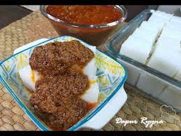 1 kg kacang tanah digoreng tanpa minyak. Resepi Kuah Kacang Nasi Impit