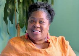 Alicia Sotello (@AliciaSotello)