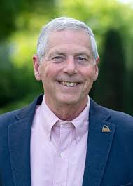 60 for 60: Maria Ellis, Stan Freerks, Ketosha Harris, Joe Russo, Mike Toohey  and Luigi Wewege honored as exceptional UMSL alumni